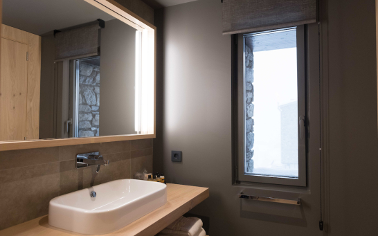 BAÑO HABITACIÓN DOBLE ESTÁNDAR